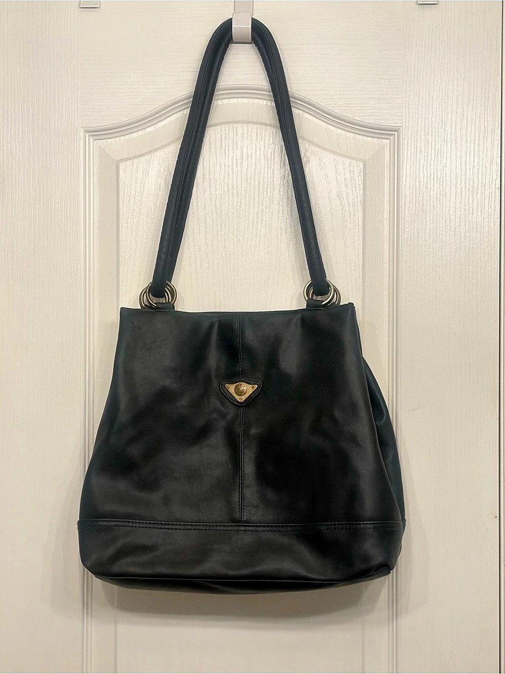 Tandem Vintage 90s/Y2K
Minimalist Black Leather
Shoulder Bag /Slouchy Tote
